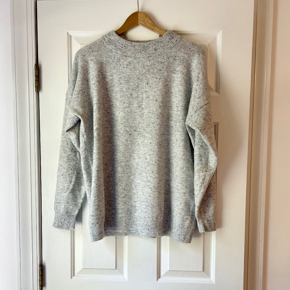 Sweater Heather gray